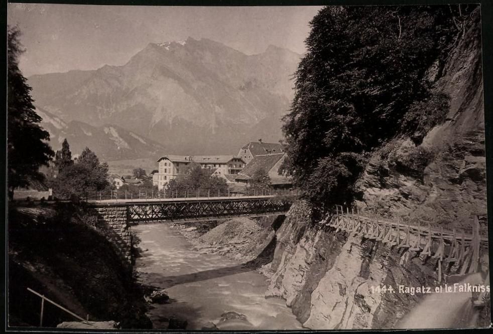 Fotografie &  Plakate: Fotografie Bad Ragaz, Brücke, Wanderpfa – Gebraucht aus Berlin von bartko-reher