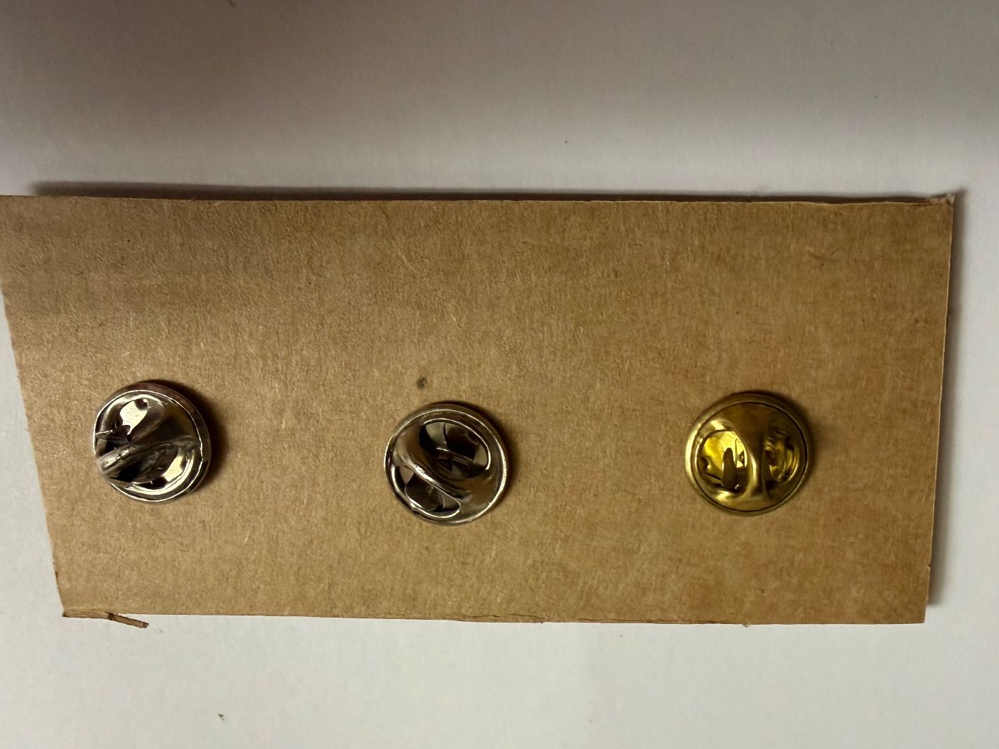 Plaquettes & Badges: Pins - SBB/Swissair - ab 1 Chf. – D'occasion à Ittigen par bim_k7bn 1