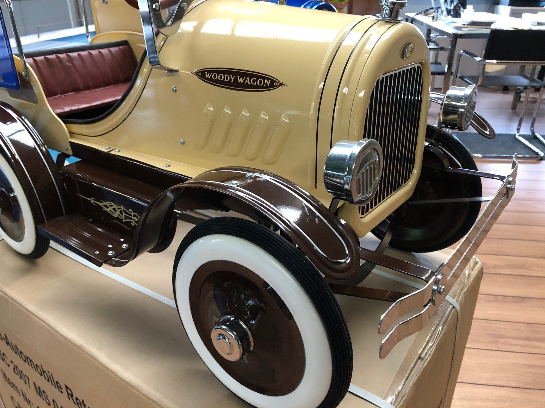 Veicoli per bambini: FORD T-MOD. Pedalcar TRETAUTO – Nuovo e nell'imballaggio originale da Gampelen venduto da Steuer0 1