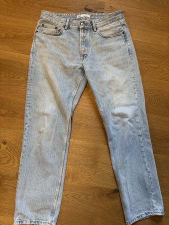 Zara Jeans