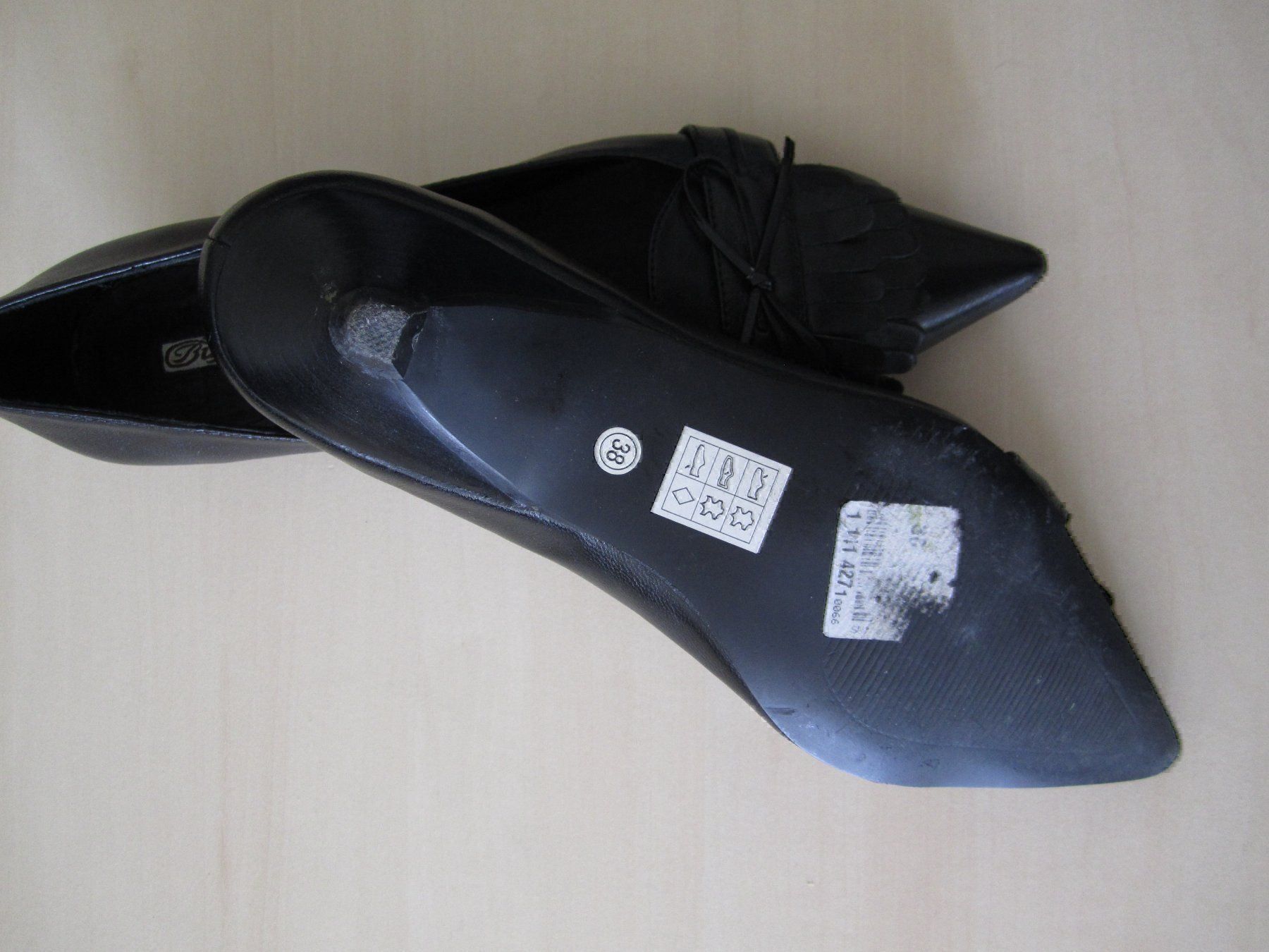 Buffalo Scarpe da donna: Ballerines en cuir – Usato da Lausanne venduto da Kmm03 4