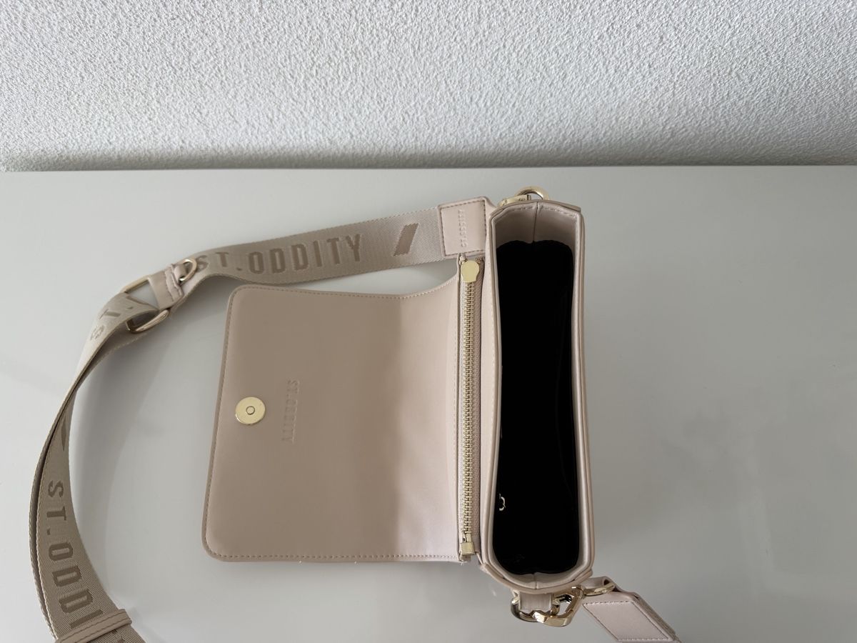 Borse da donna: St. Oddity Shoulder Bag – Usato da Brunnen venduto da keusch19 4