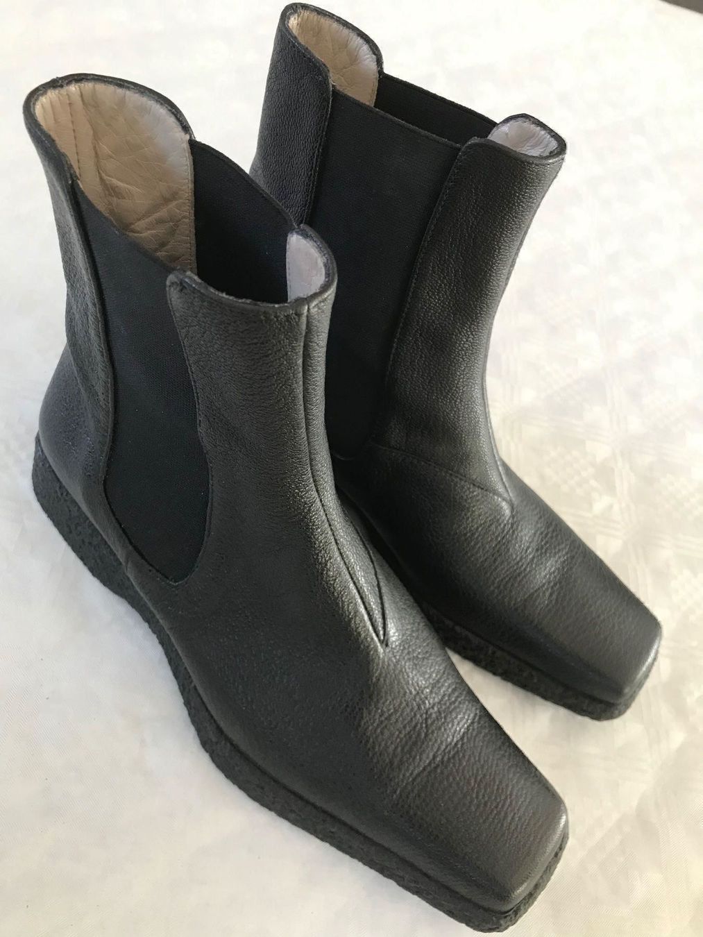 Hugo Boss Damenschuhe: Leder-Stiefeletten von BOSS, Gr. 36.5 – Neu (gemäss Beschreibung) aus Hünenberg See von spartakus02 1