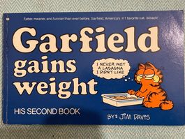GARFIELD Gains Weight (His Second Book) First Edition 1981