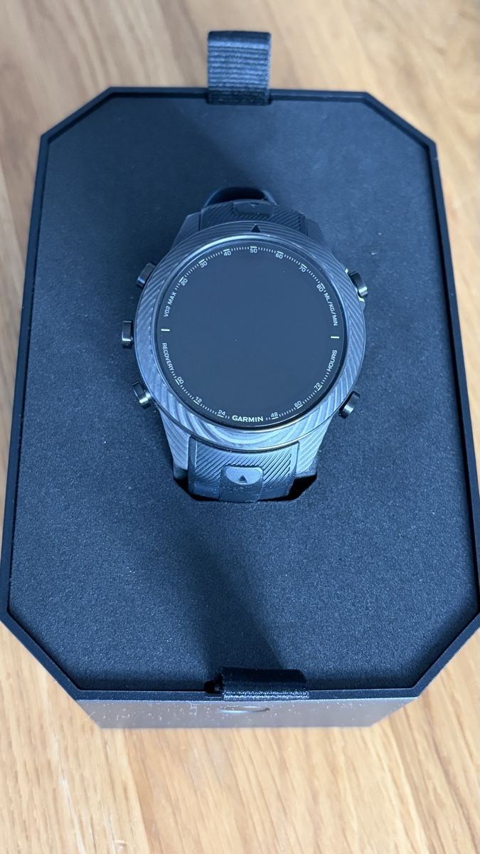 Garmin Smartwatch: Garmin Athlete Gen 2 Carbon – Usato da Chur venduto da GUR-KHA
