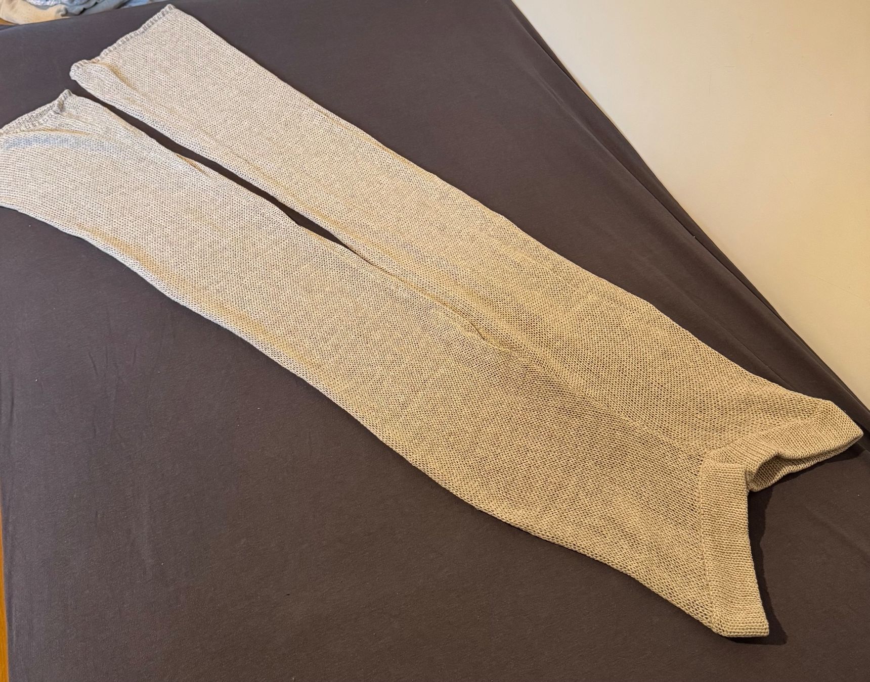 Zara Pantaloni: Strickhose beige von Zara – Usato da Rudolfstetten venduto da krach 3