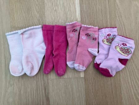 4x dünne Baby Socken  ca. 15-18