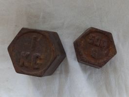 Lot de 2 poids pour balance ancienne de 500 gr et d'1 kg
