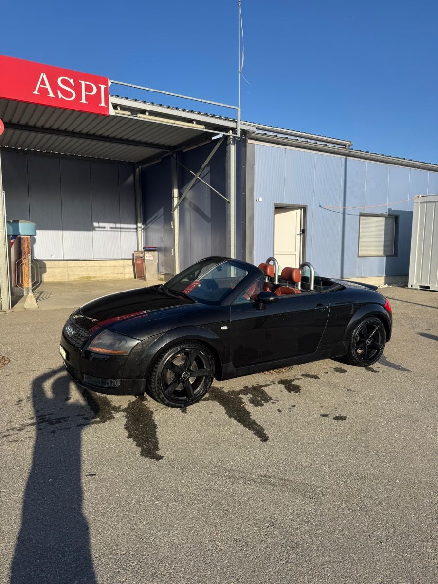 Audi Automobili: Audi TT Cabriolet 1.8 T – Usato da Vevey venduto da mar_mc29