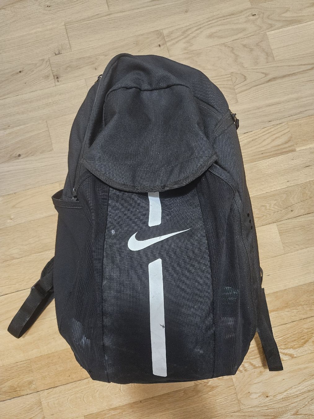 Nike Zaini: Nike Rucksack Tasche – Usato da Emmenbrücke venduto da TopGato