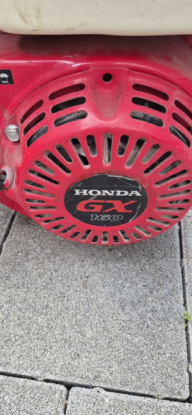 Honda  Motori: Honda Gartengerät Motor – Usato da Grenchen venduto da Heja1604 1