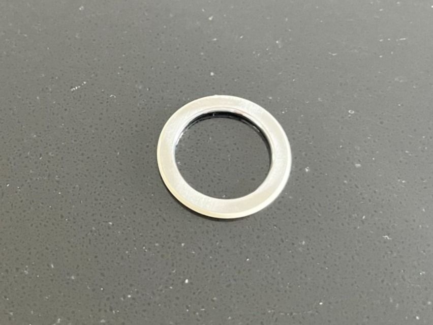 Anelli: 2 mm breiter Keramik Ring weiss – Usato da Schinznach Dorf venduto da Joyce75 2