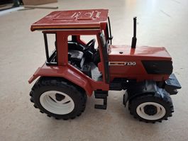 Bruder Traktor F130 Fiatagri, gut erhalten