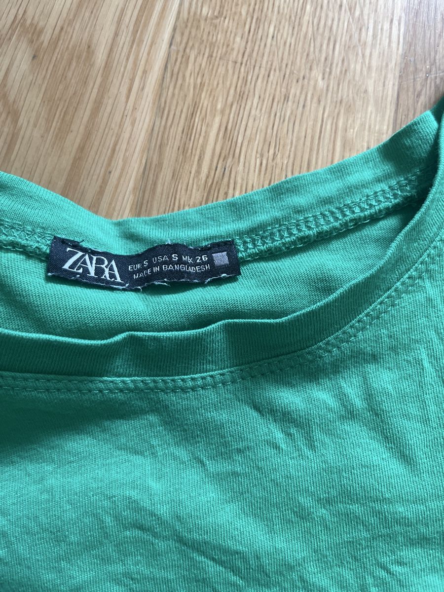 Zara T-Shirts: T-Shirt vert ZARA – Gebraucht aus Le Locle von Mayd_h 1