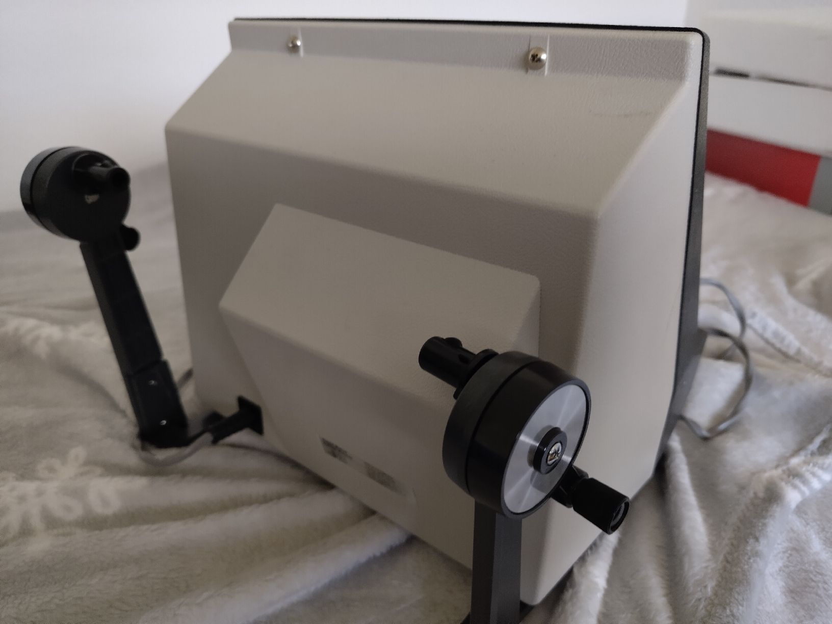 Home Cinema: Filmbetrachter und -schneider – Usato da Teufen AR venduto da wwi_95h8 1