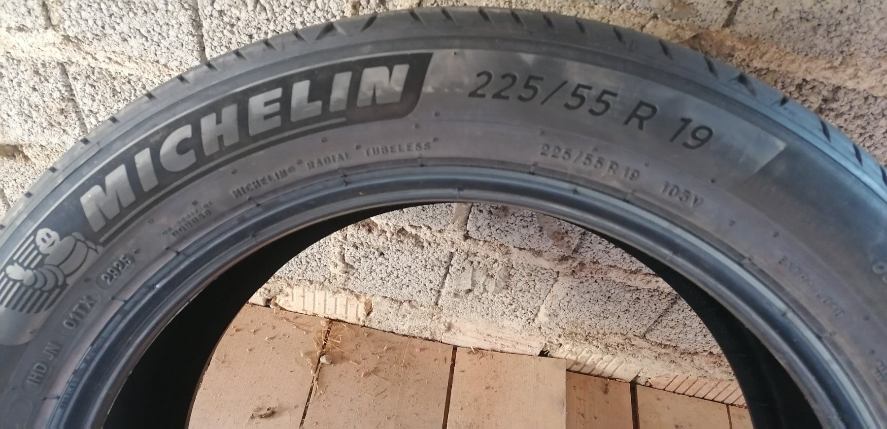 Michelin Pneus & Kompletträder: Sommerreifen 225 55 19 Michelin – Neu (gemäss Beschreibung) aus Niederuzwil von Bruege 3