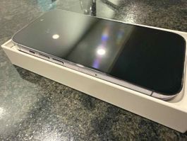 iPhone 14 Pro – 512 GB – Dunkellila – Akku NEU von Apple
