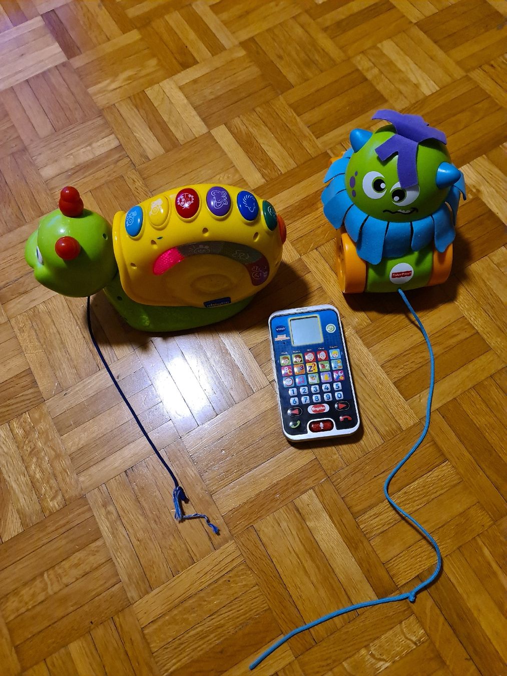 Fisher-Price Giocattoli: kinder schpielzeug mit Batterie – Usato da Thun venduto da erh_fs86