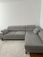 Neues Ecksofa