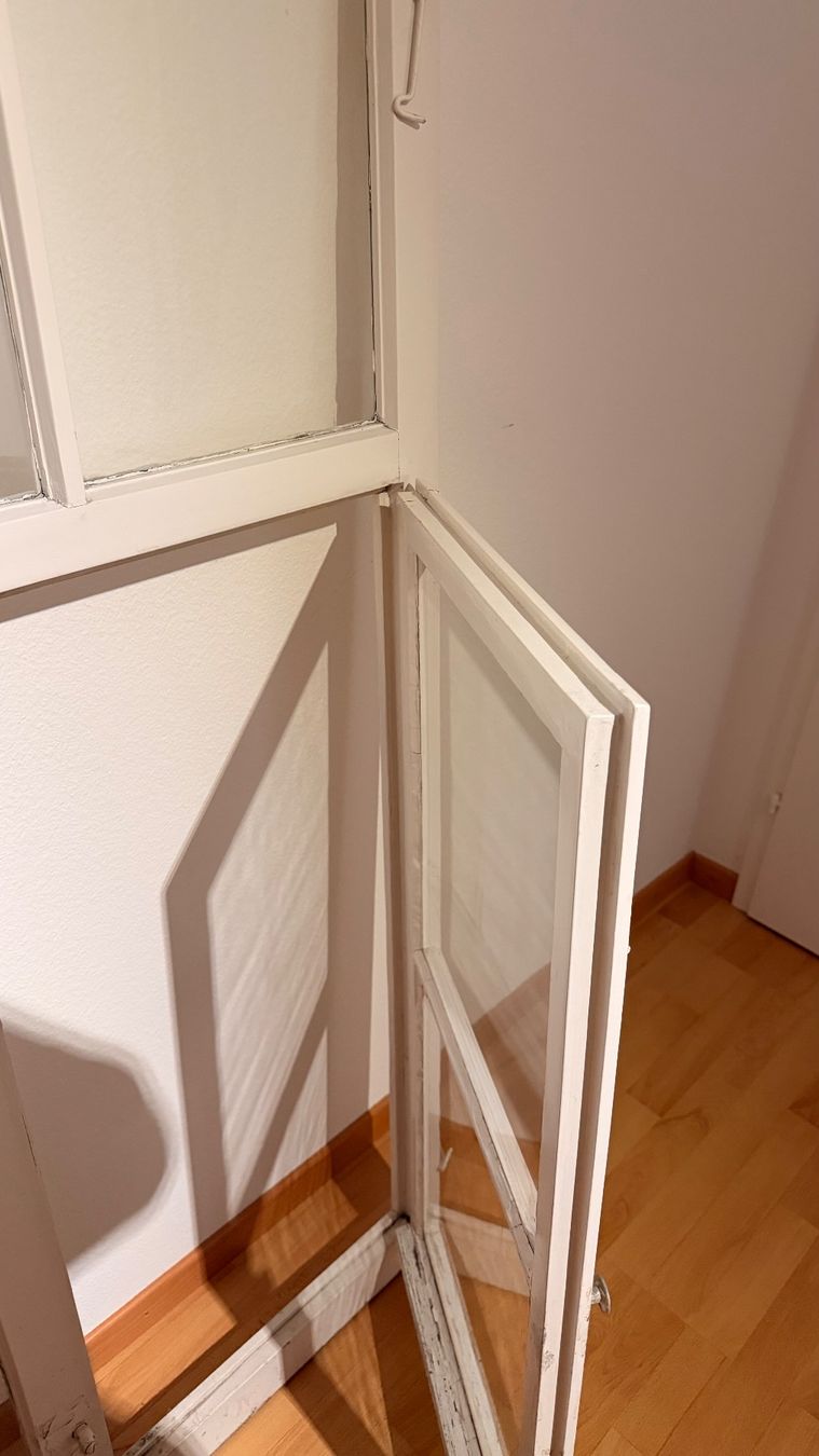 Finestre: Altes Kirchenfenster – Usato da Dübendorf venduto da ioa_8lzt 2