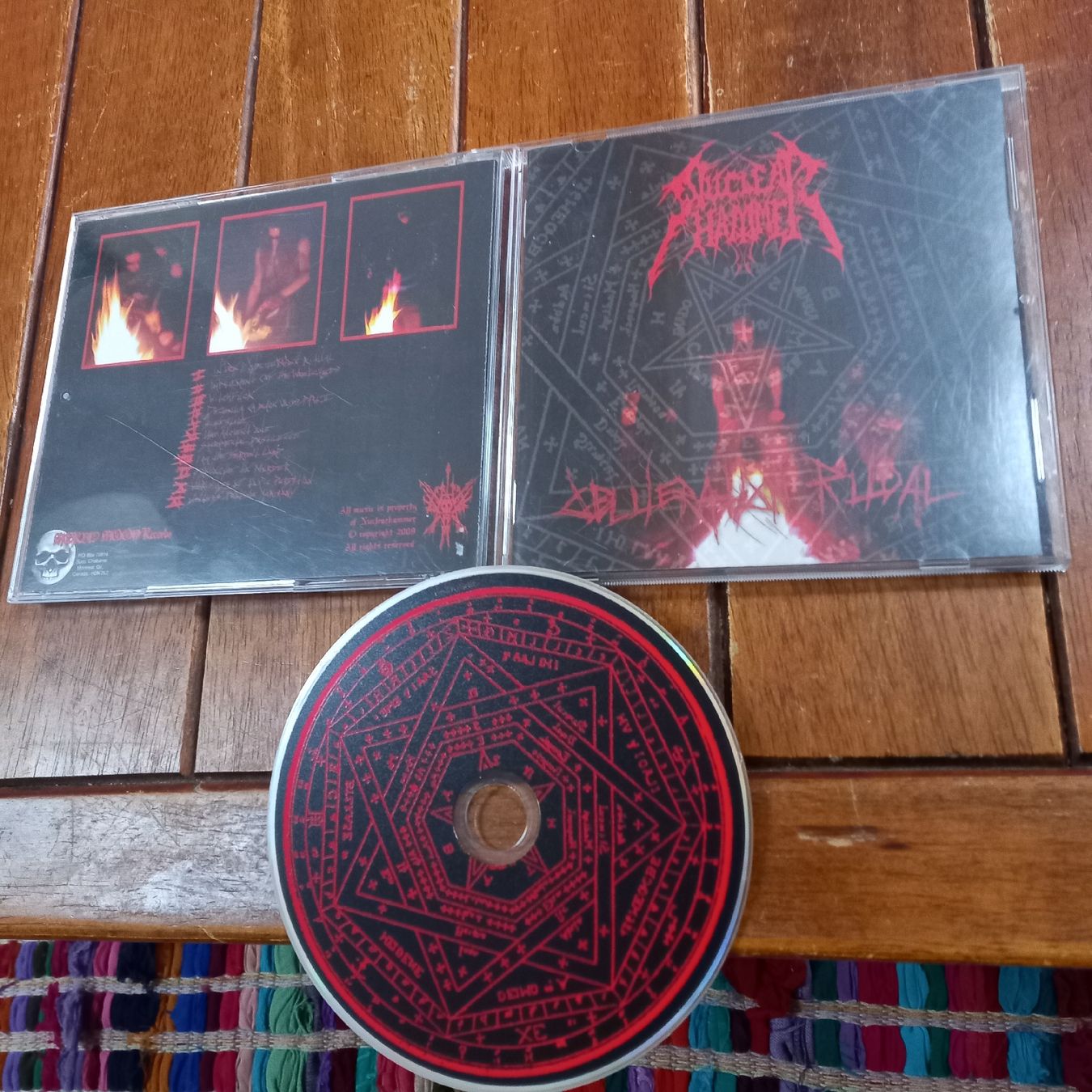CD: nuclearhammer- obliteration... – Usato da St-Cergue venduto da VeganWarrior