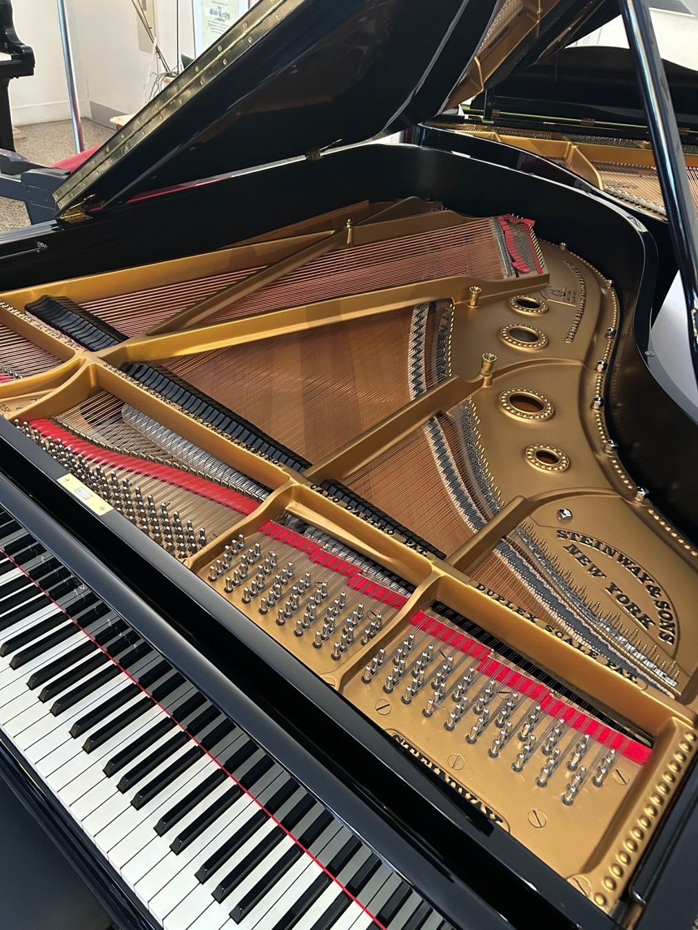 Steinway Strumenti musicali: Steinway & Sons A-188 Occasion – Usato da Bern venduto da Heutschipiano 2