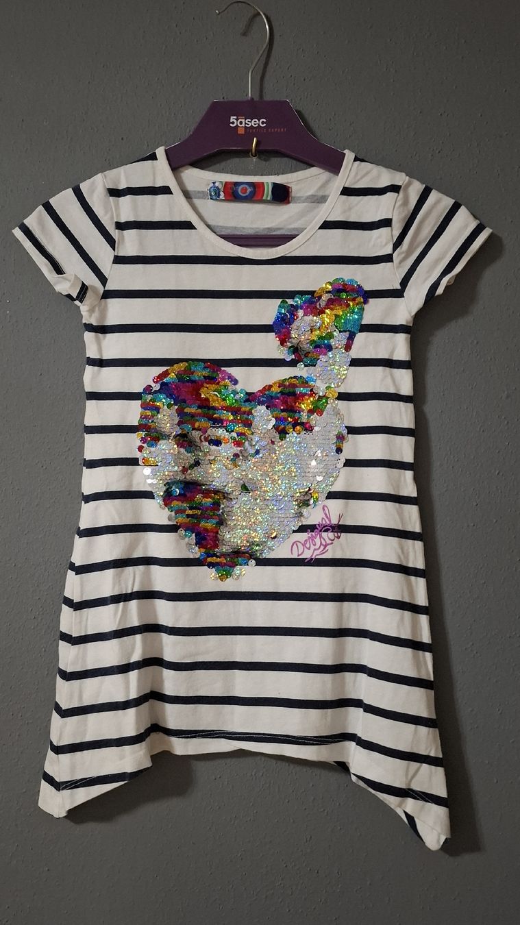 Desigual Blouses, T-shirts & Tops: T-shirt Desigual – Neuf (Voir description) à Meyrin par Maribel81 1