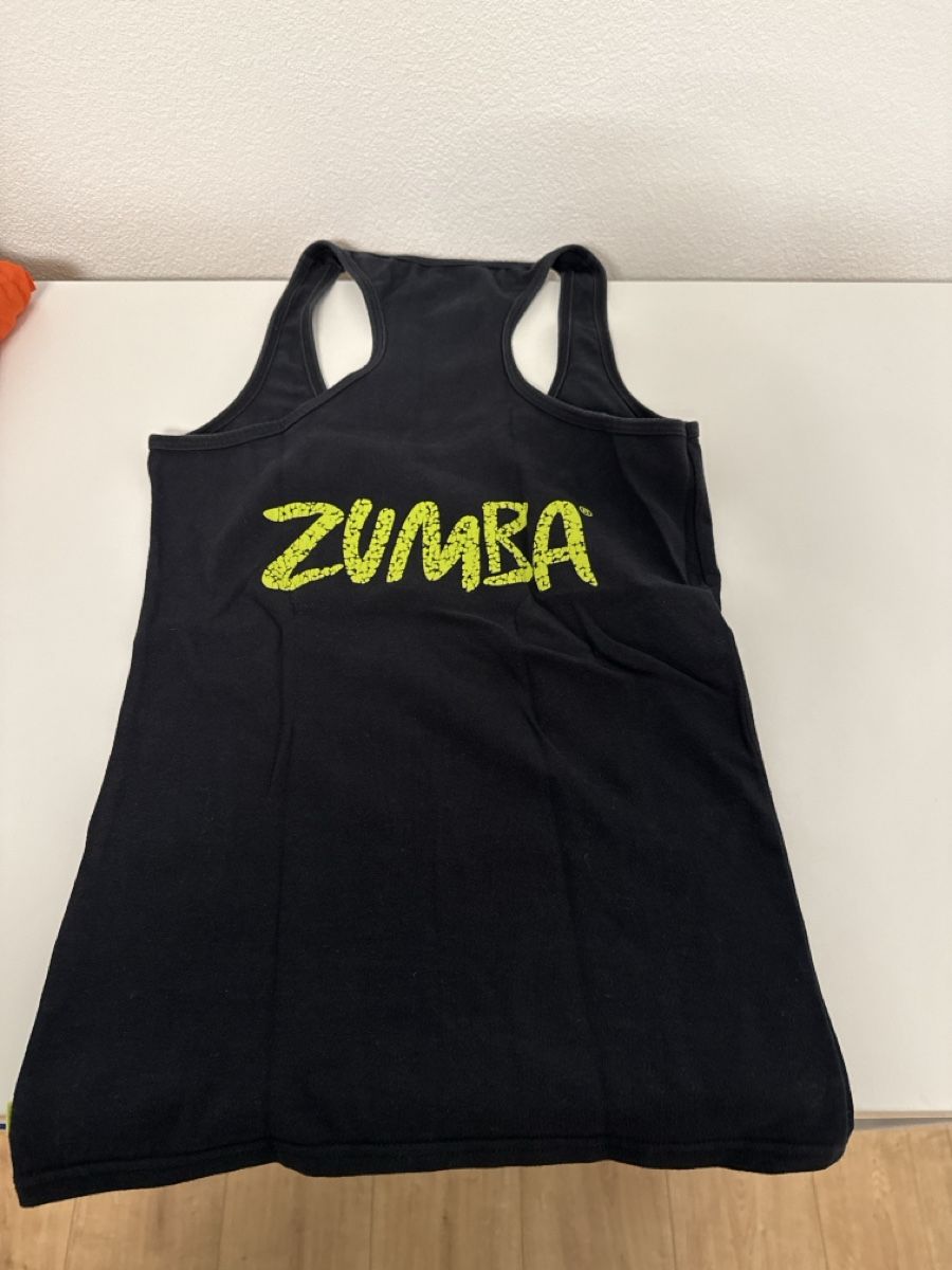 Top: Zumba Tank Tops Gr. M – Usato da Niederbipp venduto da Dathila 2