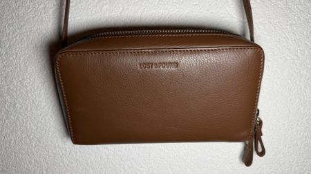 Umhängetasche Lost & Found braun Leder guter Zustand