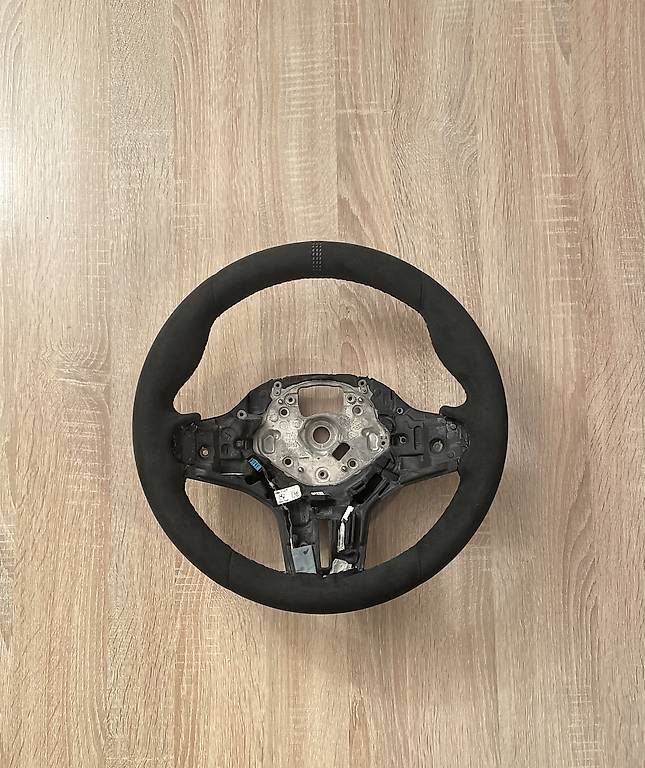 BMW Sonstiges Fahrzeugzubehör: BMW GXX M Lenkrad Alcantara CS – Neu (gemäss Beschreibung) aus Biel/Bienne von flava01