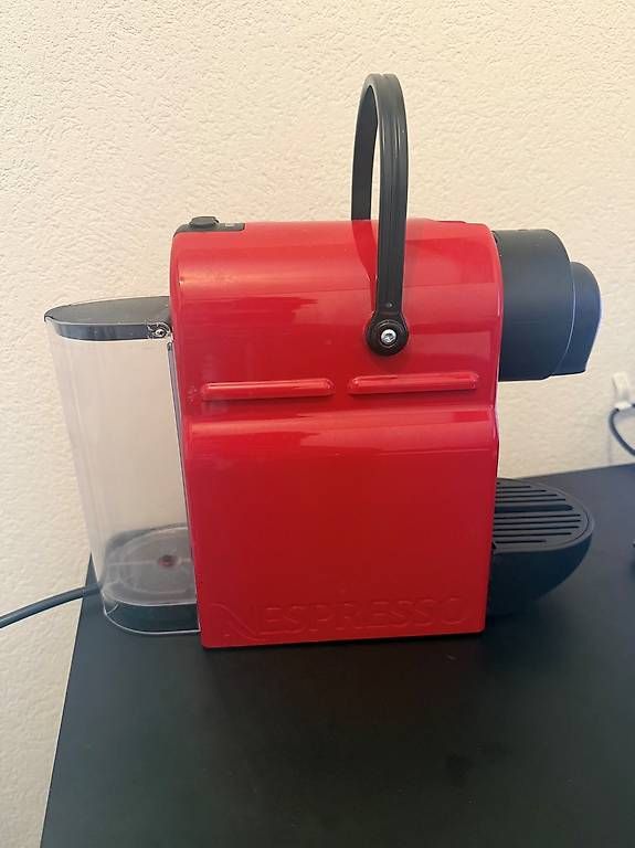 Kaffeemaschinen & Espressomaschinen: Kaffeemaschine Nespresso Krups – Gebraucht aus Sumiswald von tamiara_2 2