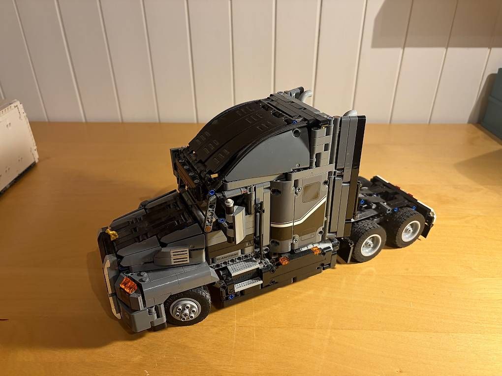 Kit di costruzioni: Lego Technic, Mack Anthem, 42078 – Usato da Flims Waldhaus venduto da Cwi80 1