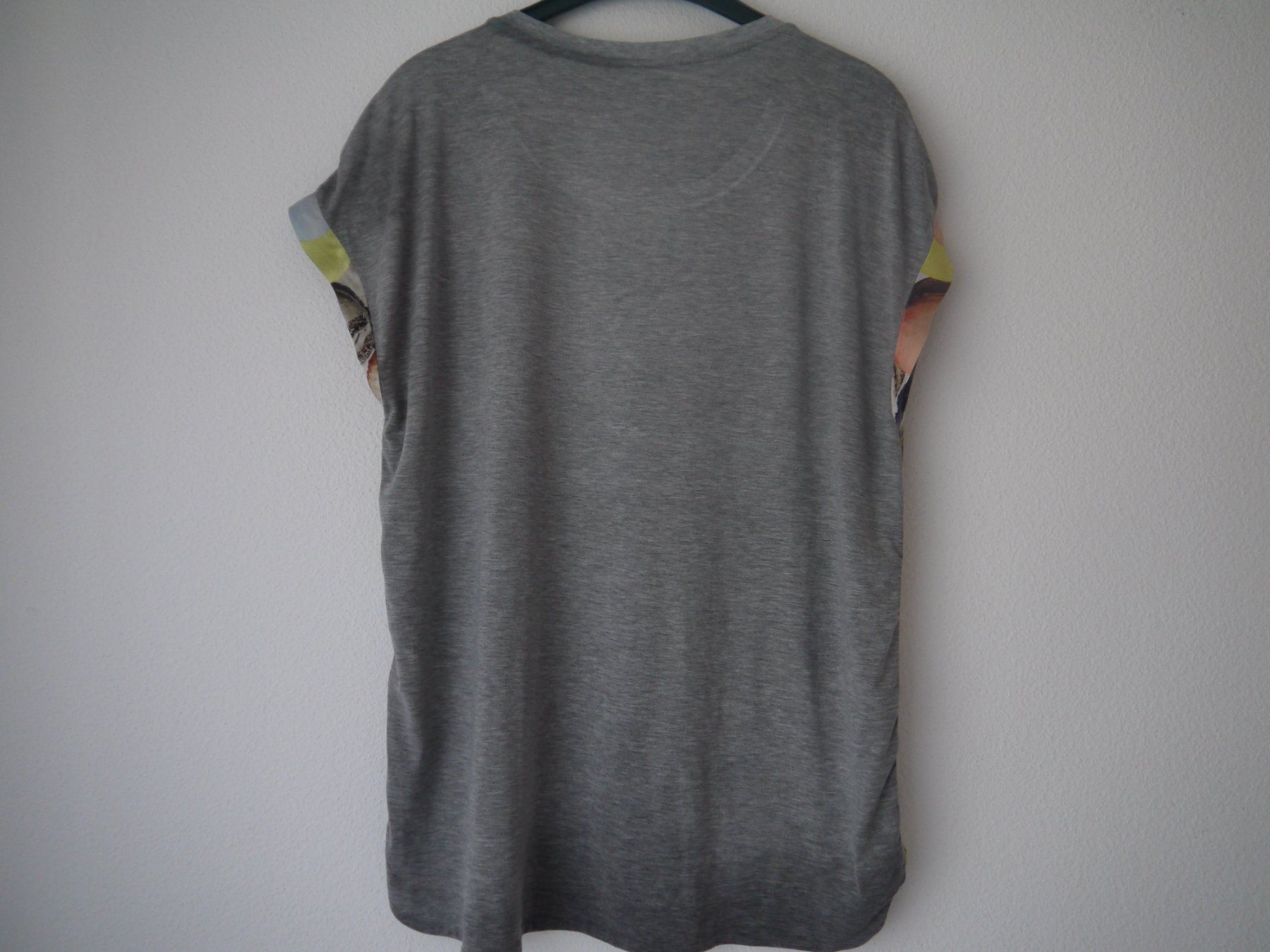 Marc Cain Camicette: Marc Cain Bluse aus Seide N5 – Usato da Hagendorn venduto da Blaf 5