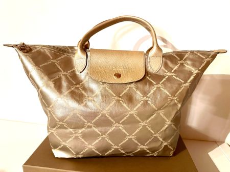 Longchamp Le Pliage doré – Édition Limitée taille M