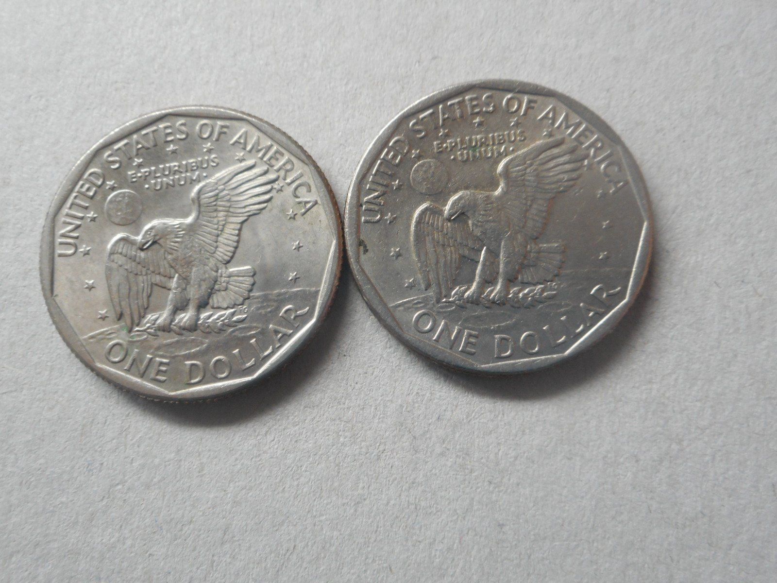 Tutti le monete: 2 x 1 Dollar 1979  USA – Usato da Kriegstetten venduto da pizlad2010 2