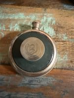 Antike runde Flachmann mit Leder, Initialen - Vintage