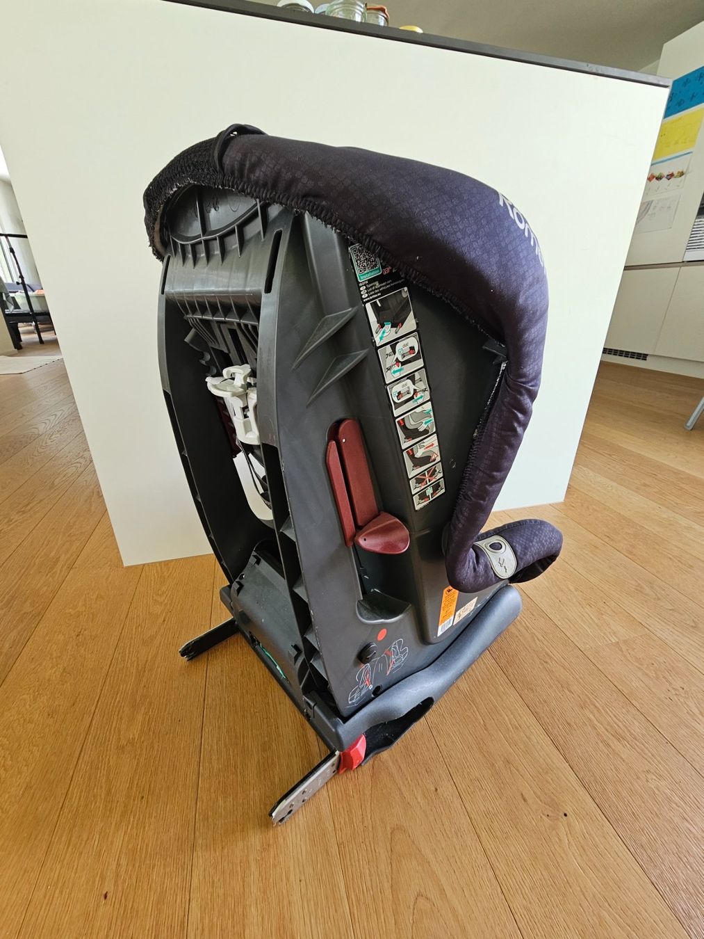 Britax Römer Seggiolini per auto: Römer Britax DUO plus Autositz mit Isofix – Usato da Lyss venduto da Roman_22 2