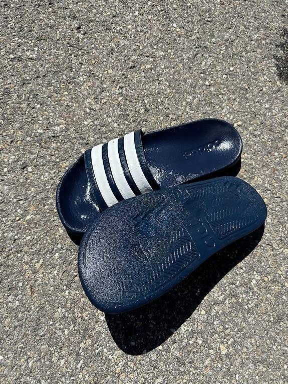 Scarpe da uomo: Adidas Schlappen, top – Usato da Hittnau venduto da ant_s5mh 2
