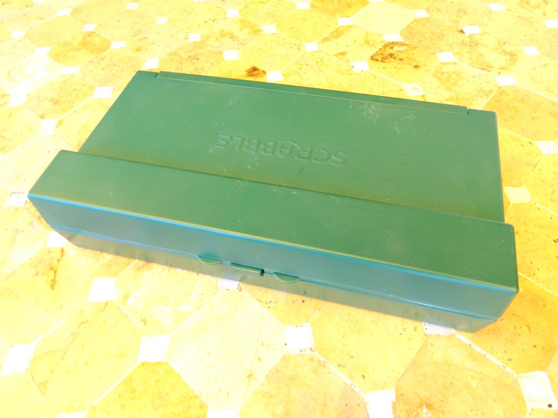 Spiele: SCABBLE Box – Gebraucht aus Au ZH von xelagreb01 2