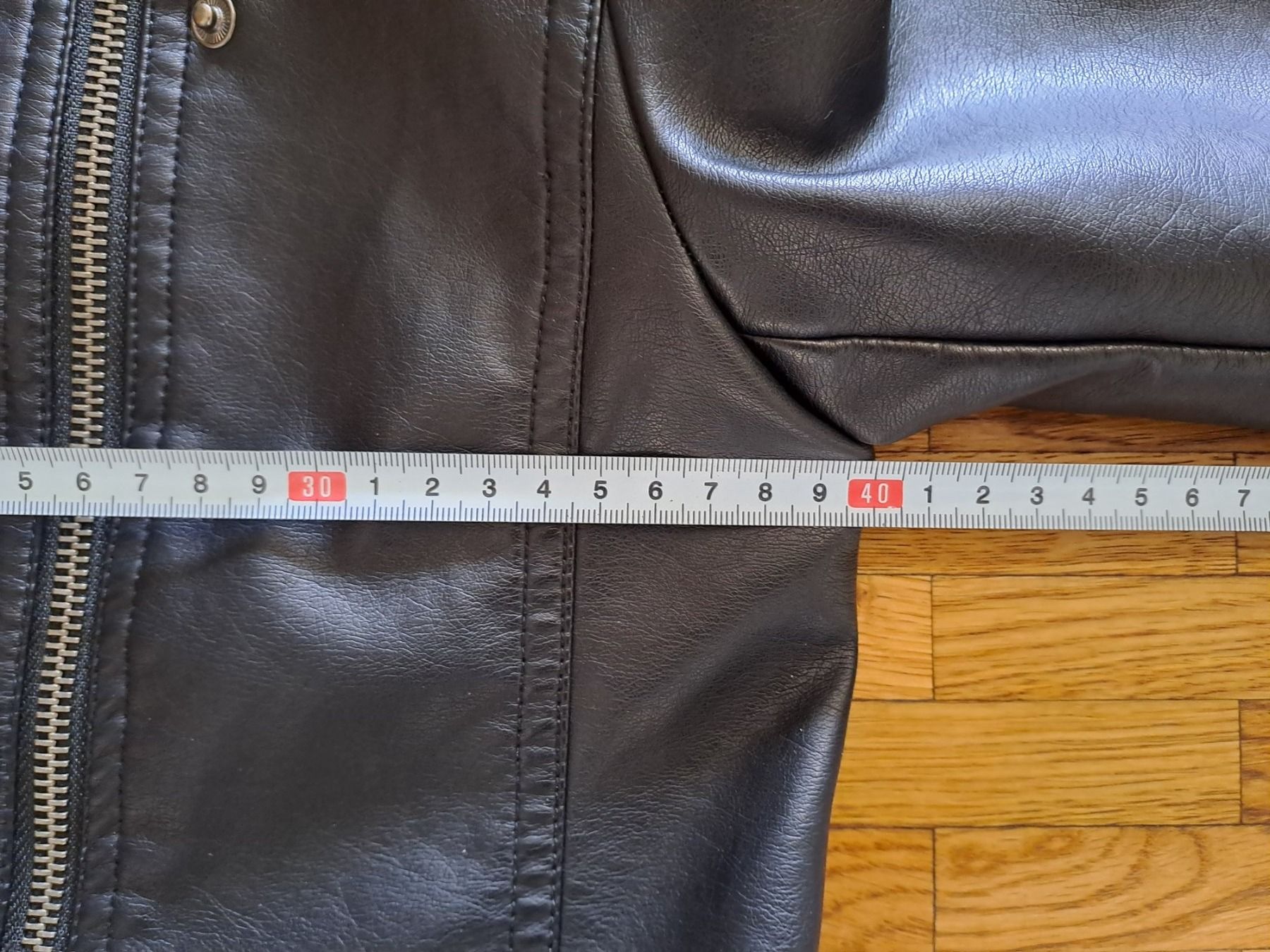 Giacche & Cappotti: Veste KIDS ONLY – Usato da Meyrin venduto da dijin 1