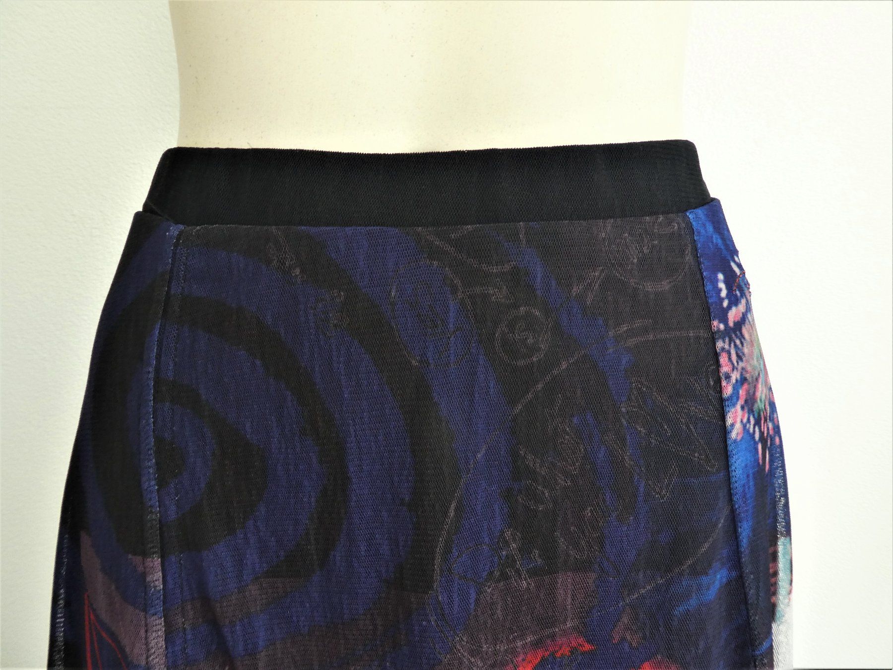 Desigual Röcke: Desigual Rock Multicolor, Gr. M – Gebraucht aus Berneck von chouchou1415 1