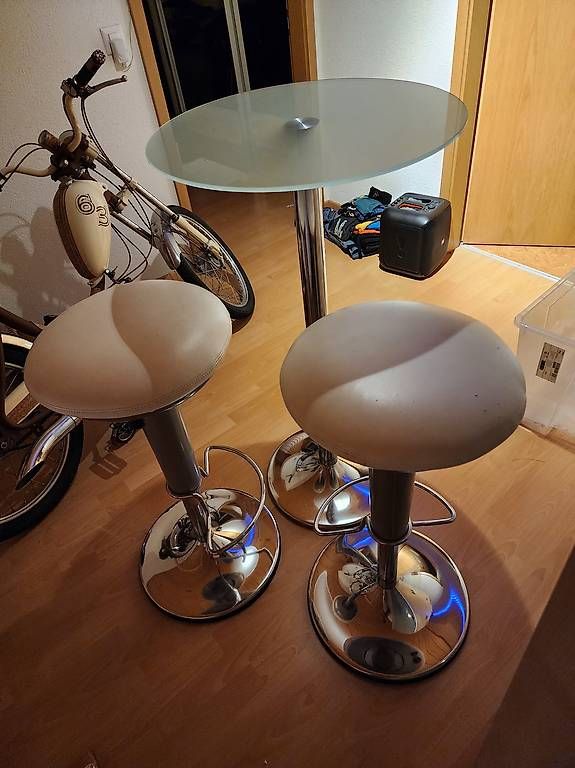 Tische: Bartisch mit Hocker Designer Möbel np 650.-!!! – Gebraucht aus Fehraltorf von Werkstatt85 1
