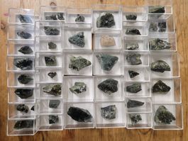 40 Mineralien-Kleinstufen aus dem Söllnerkar im Tirol