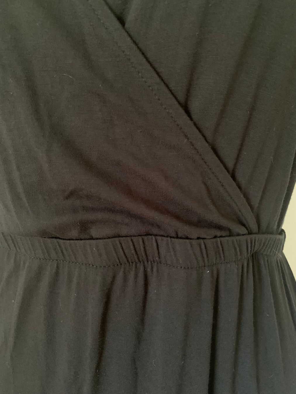 Vestiti: Schwarzes Sommerkleid in Wickeloptik – Usato da Winterthur venduto da Drachenrose 3