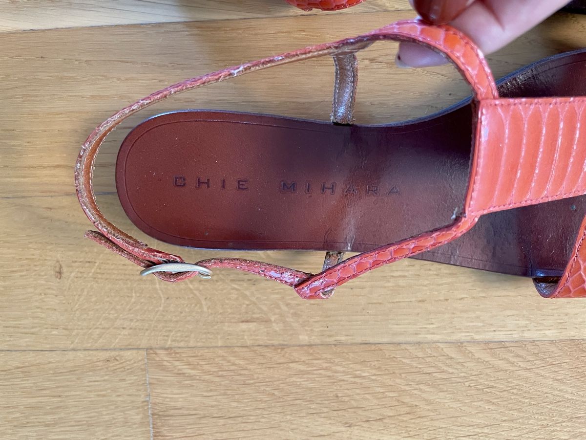 Chie Mihara Damenschuhe: Chie Mihara Leder Sandalen Gr. 39 – Gebraucht aus Zürich von vik_isi 1
