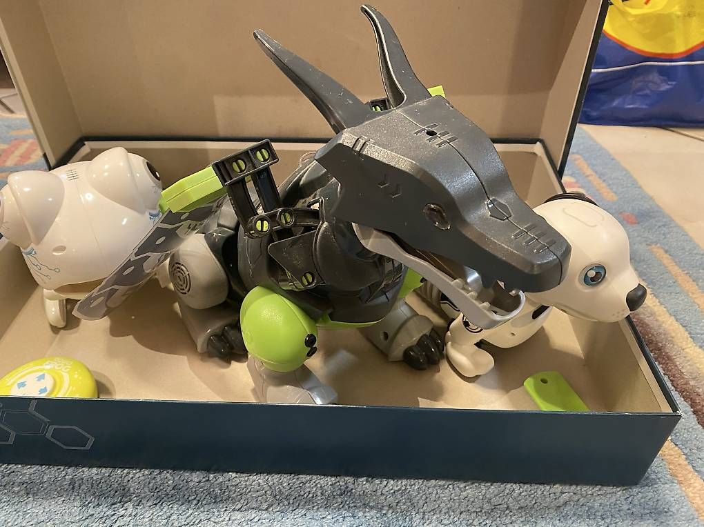 Giocattoli: 3 Robotiere  – Usato da Zürich venduto da ton_tjj8