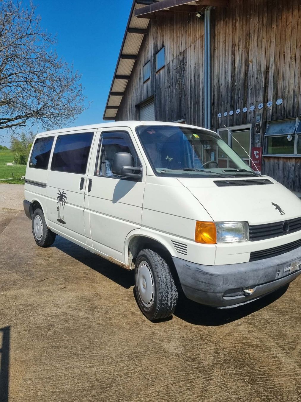 VW Veicoli commerciali: VW Bus T4 weiss – Usato da Knonau venduto da yvo_py8l 1