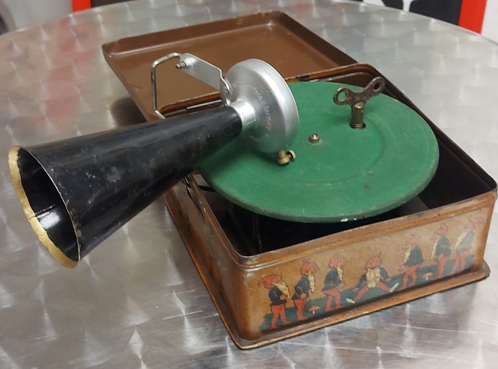 Bing Pigmyphone Kindergrammophone (Gebraucht) in Herzogenbuchsee für ...