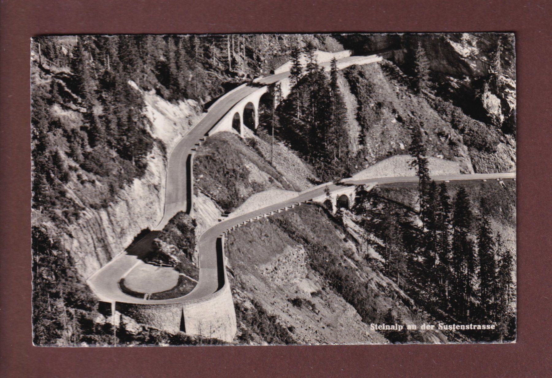 Cartoline postali: STEINALP an der Sustenstrasse - 1948 – Usato da Pully venduto da nicecards