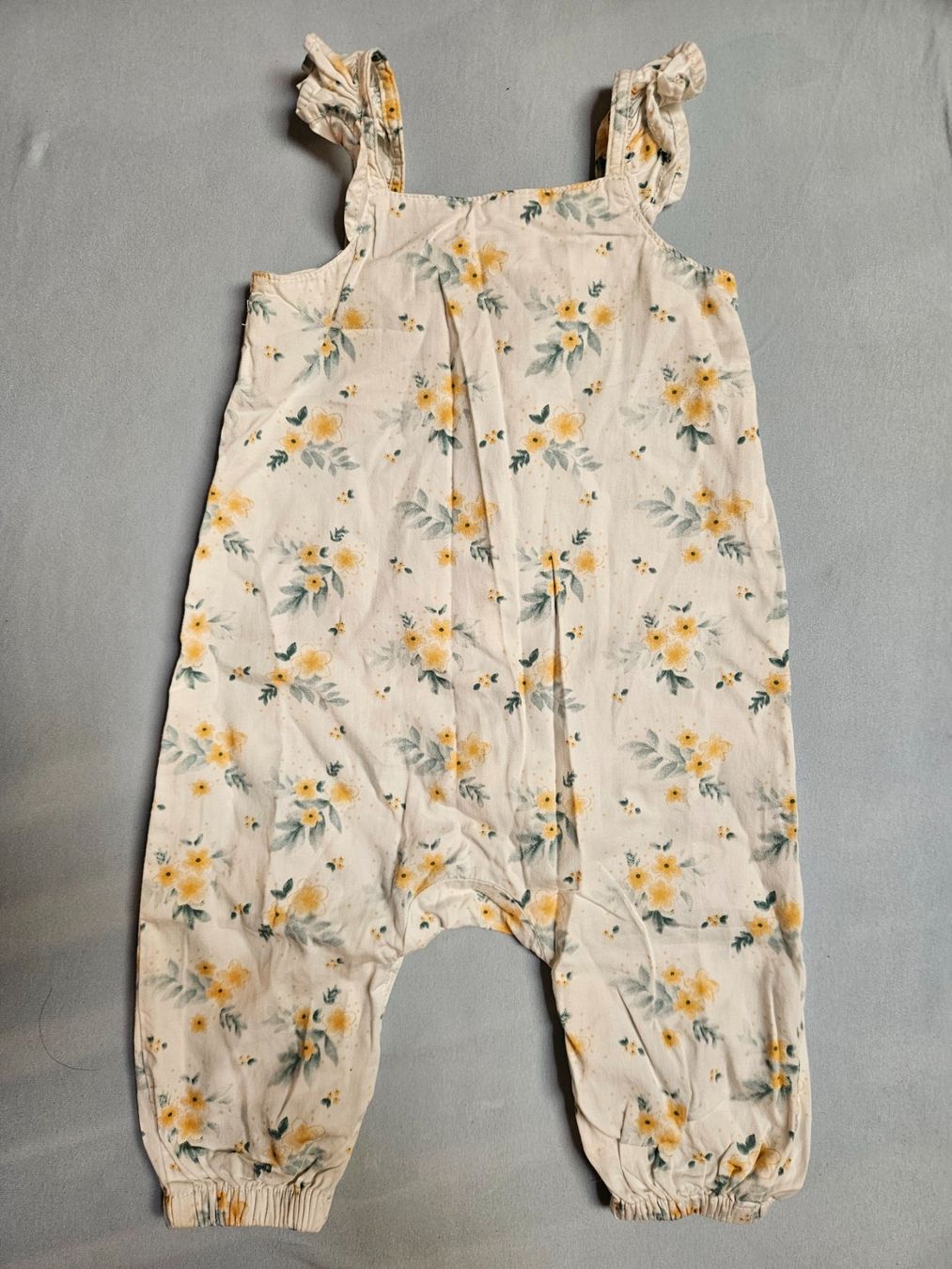 C&A Jumpsuits: C&A Jumpsuit Gr. 74 – D'occasion à Worb par jun_fj8w 1